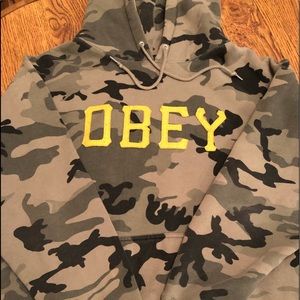 Obey camouflage hoodie sweatshirt XL